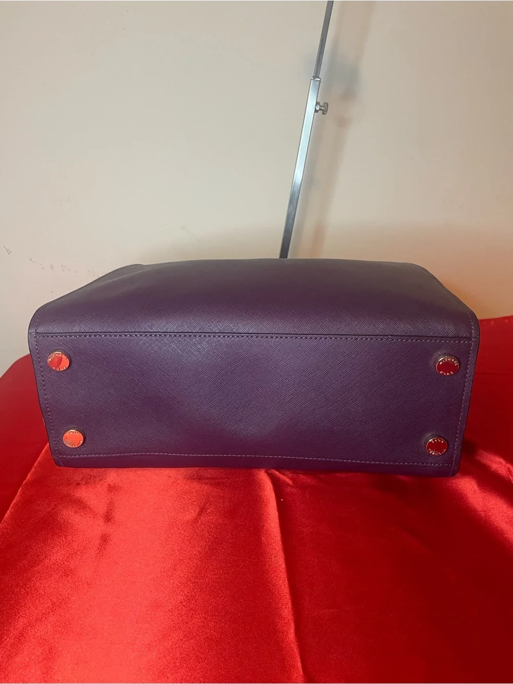 Authentic Michael Kors Purse #0102NCO Cynthia Medium Satchel in plum/dark purple